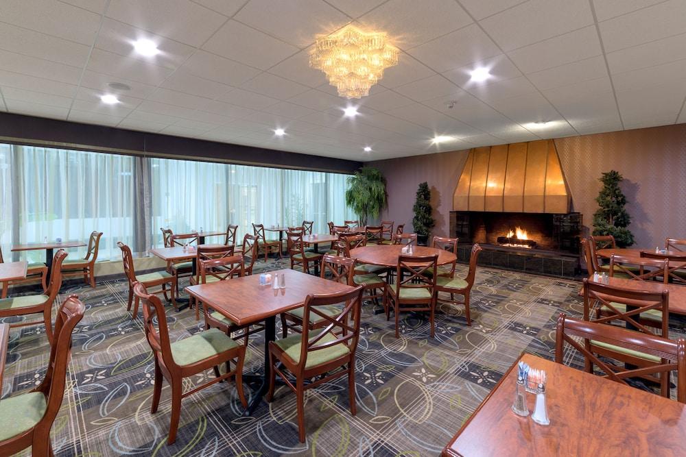 Hotel Days By Wyndham Plattsburgh
